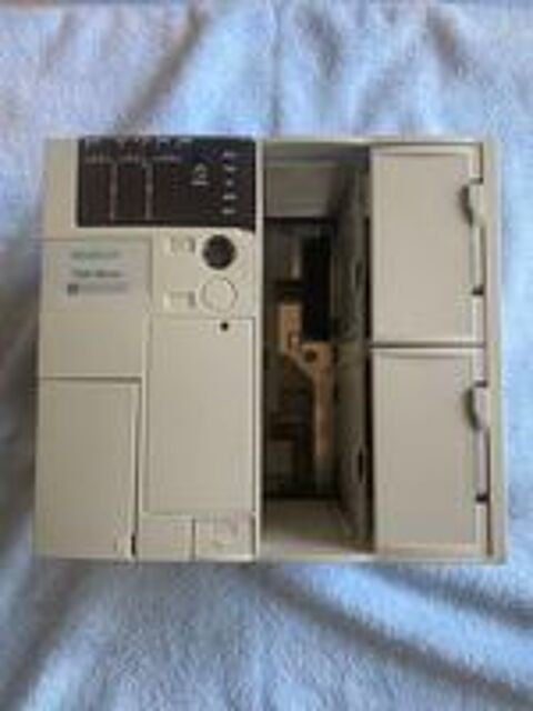   Schneider TSX3710001 automate en bon état testé ok 
