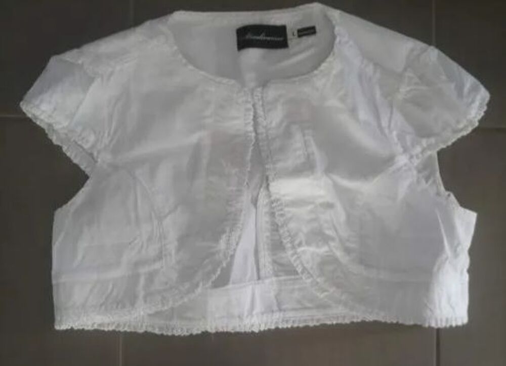 Bol&eacute;ro blanc stradivarius coton T 40 ou T 38 - 40 Vêtements