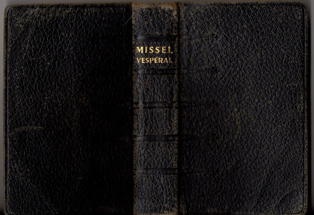 Missel vesp&eacute;rale tr&egrave;s complet Livres et BD