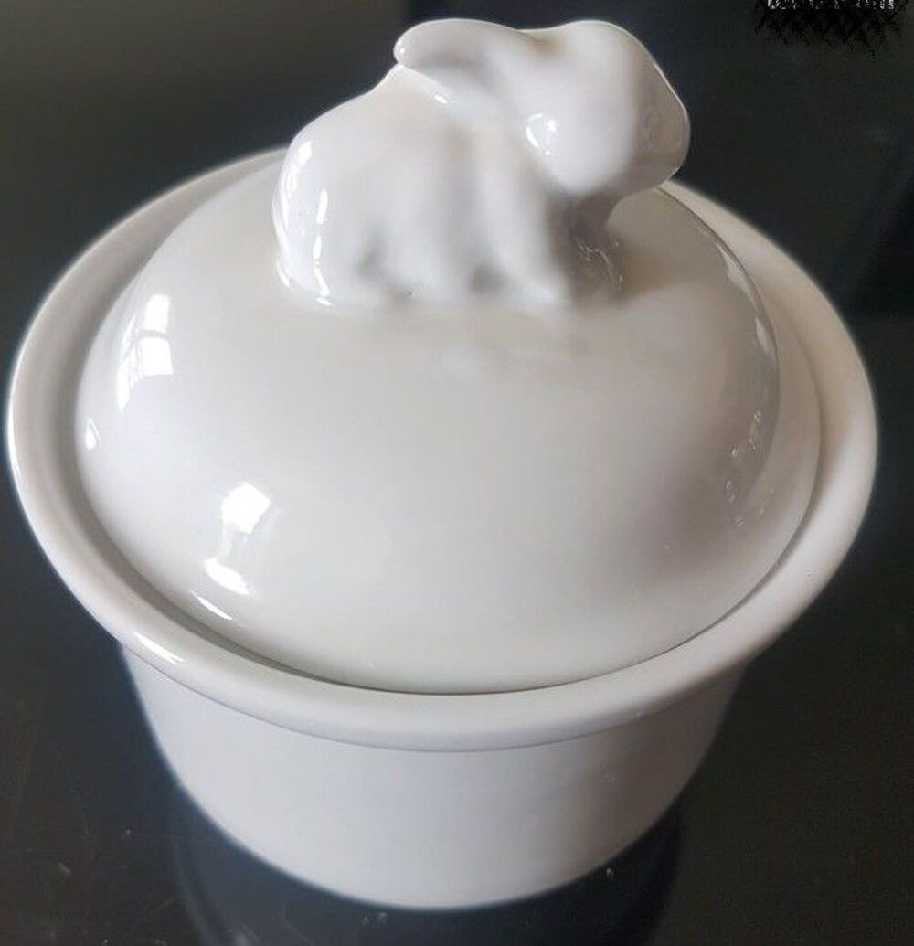 Cocotte en porcelaine pour terrine avec couvercle Décoration