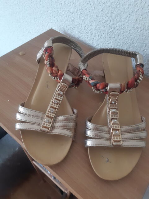 Chaussure femme d ete lot de 2 taille 38 12 Montbéliard (25)