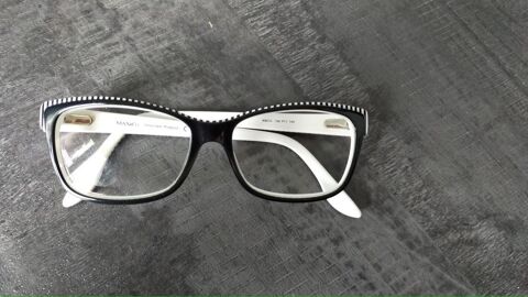 Monture de lunettes en excellent état. 20 Bollwiller (68)