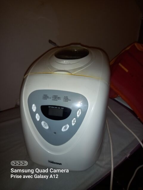 MACHINE A PAIN 30 Brignogan-Plage (29)