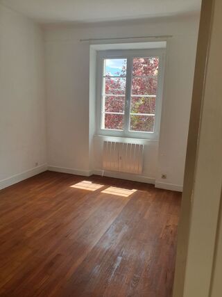  Appartement à louer 3 pièces 58 m² Dijon