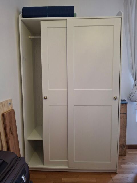 Armoire IKEA HAUGA blanche à portes coulissantes Antibes (06)