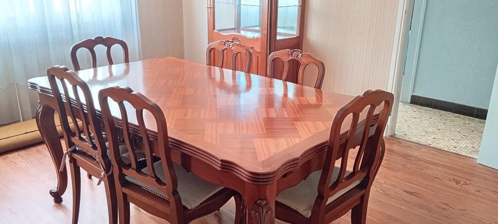 Salle &agrave; manger Louis XV Meubles