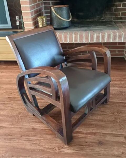 Fauteuil en bois massif avec assise cuir, style vintage 70 Saint-Andr�-de-la-Marche (49)