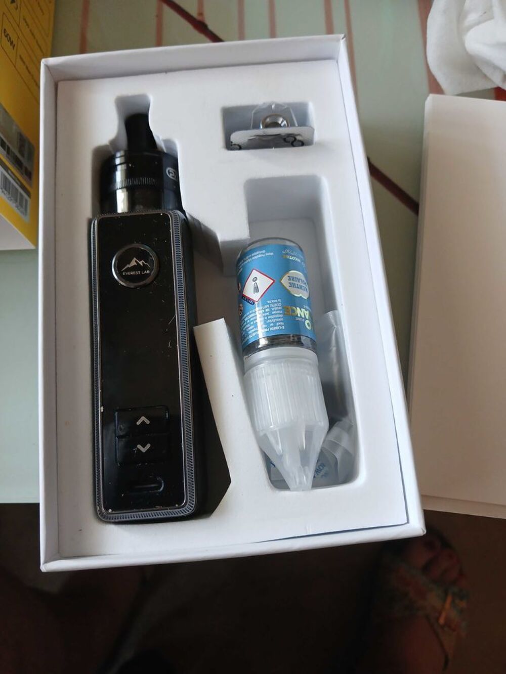 cigarette electronique avec 5 resitance bec de rechange servis 1 fois Accessoires