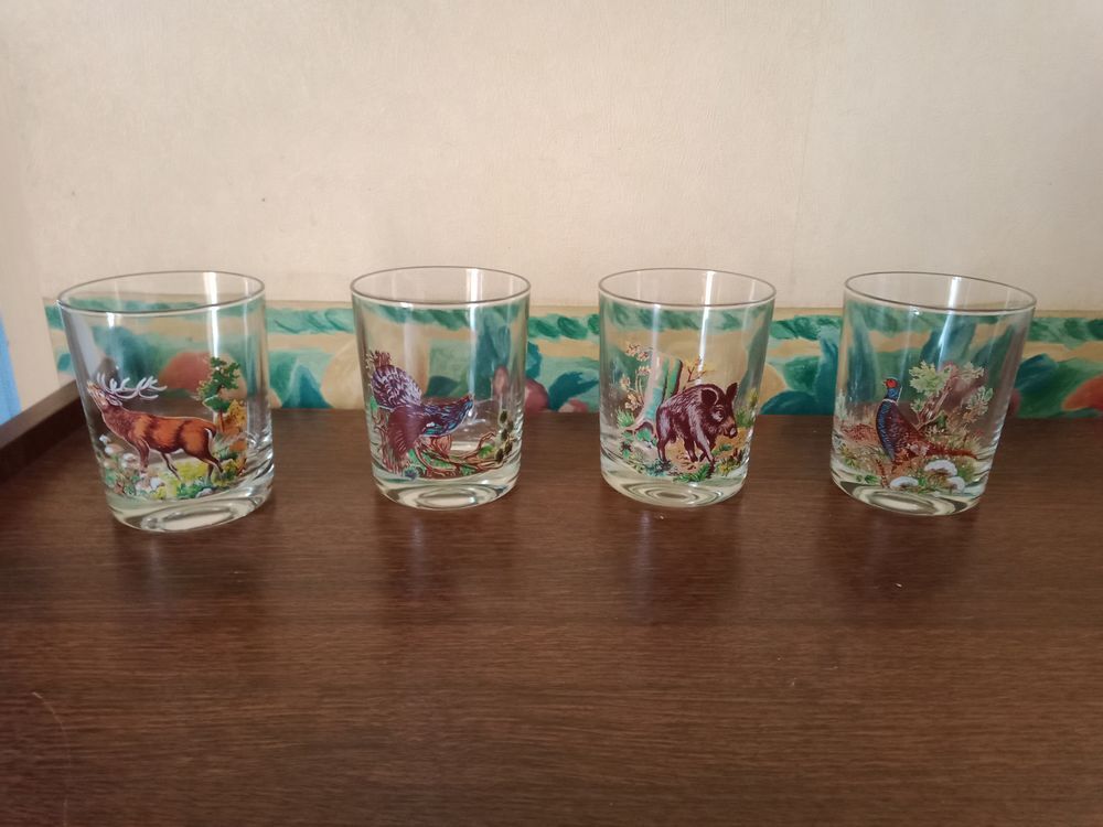 4 verres ap&eacute;ritifs chasse / gibier Décoration