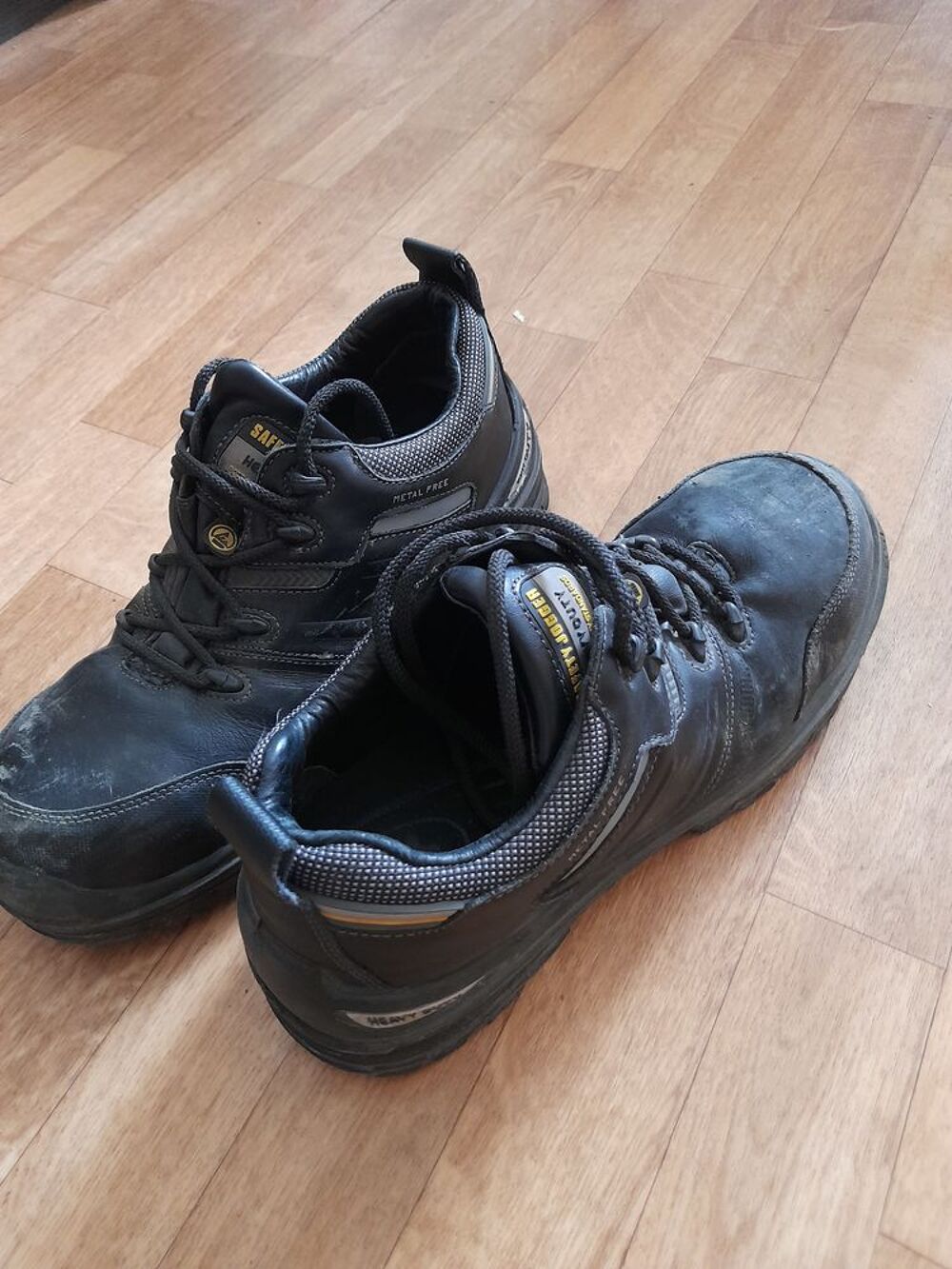 Chaussure s&eacute;curit&eacute; homme taille 43 Chaussures