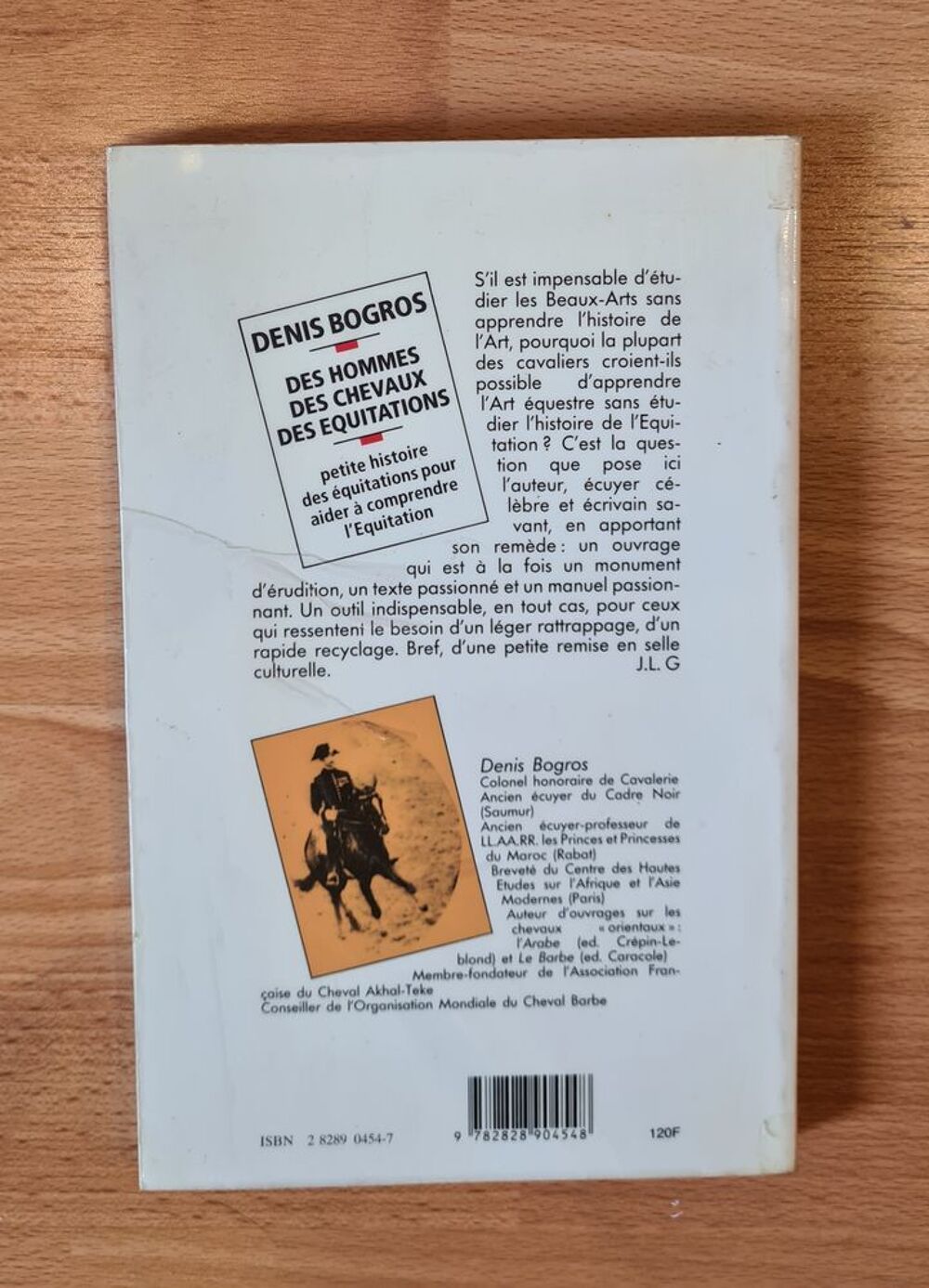 "Des hommes, des chevaux, des &eacute;quitations" par Denis Bogros Livres et BD