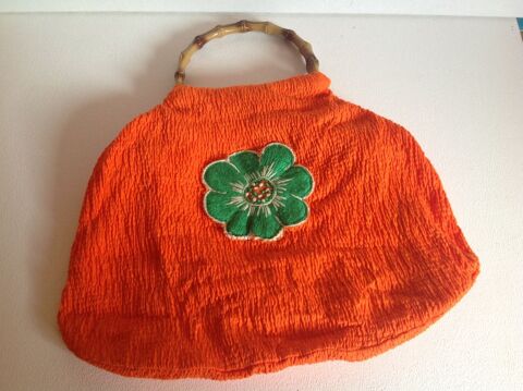 SAC ORIGINAL ORANGE À FLEUR VERTE FAIT MAIN 10 Trégunc (29)