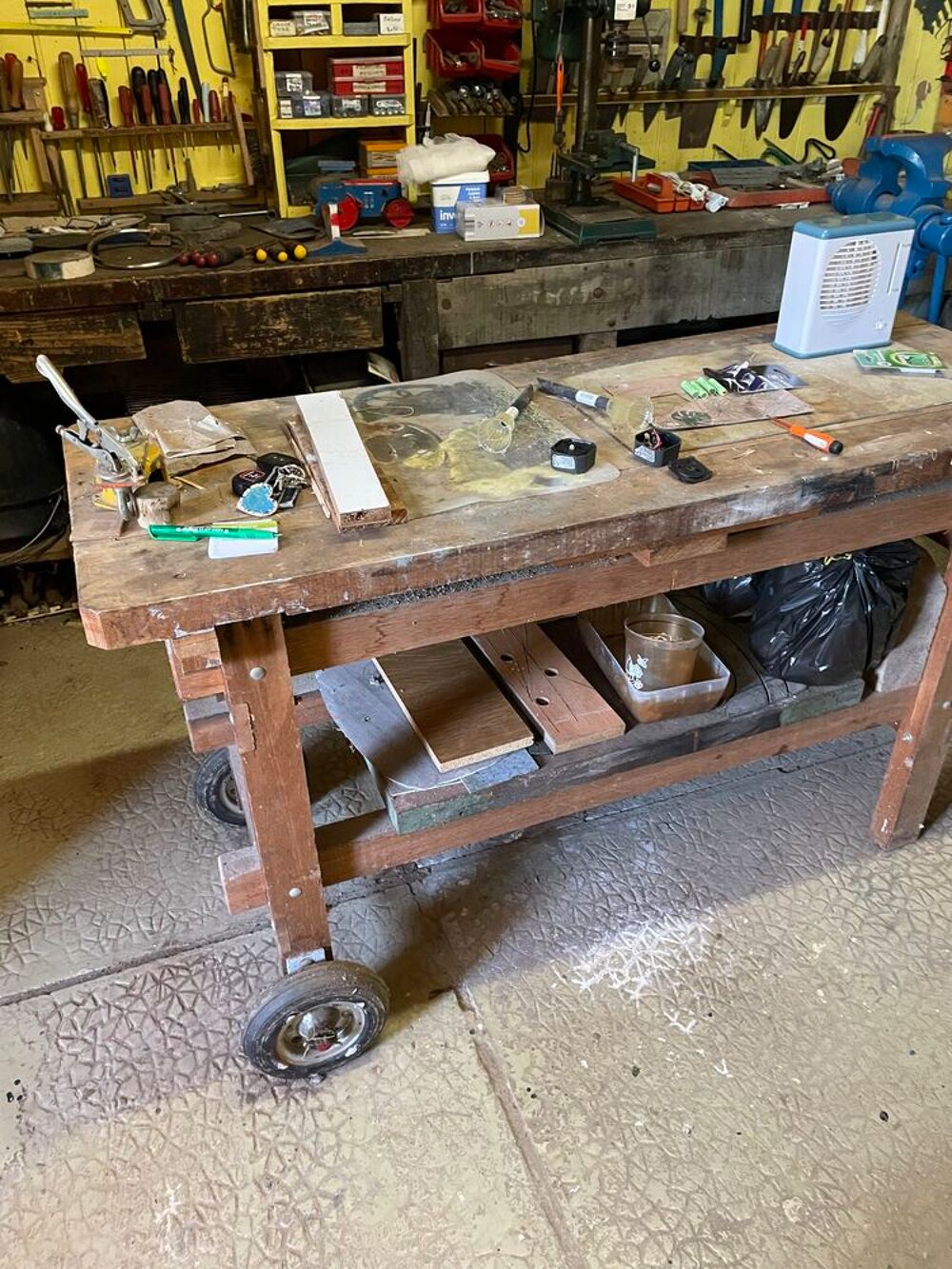 Etabli bois - d&eacute;placement possible Bricolage