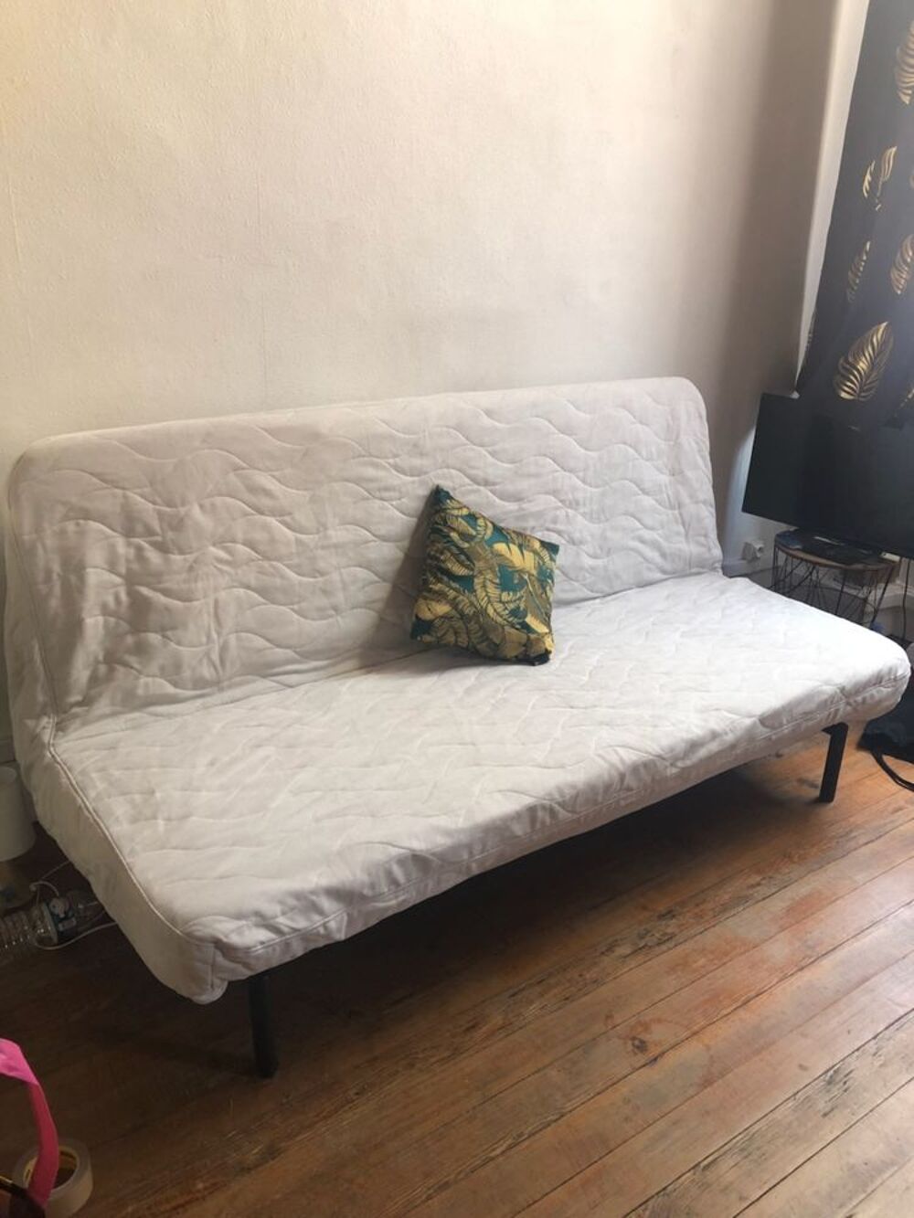 A SAISIR - LYON 4 (COMMODE + CLIC CLAC 150 euros
Meubles