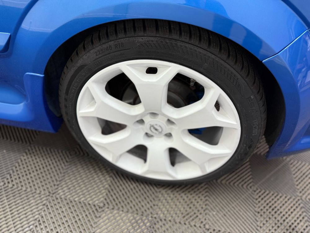 Astra GTC 2.0 T - 240 OPC 2006 occasion 69120 Vaulx-en-Velin