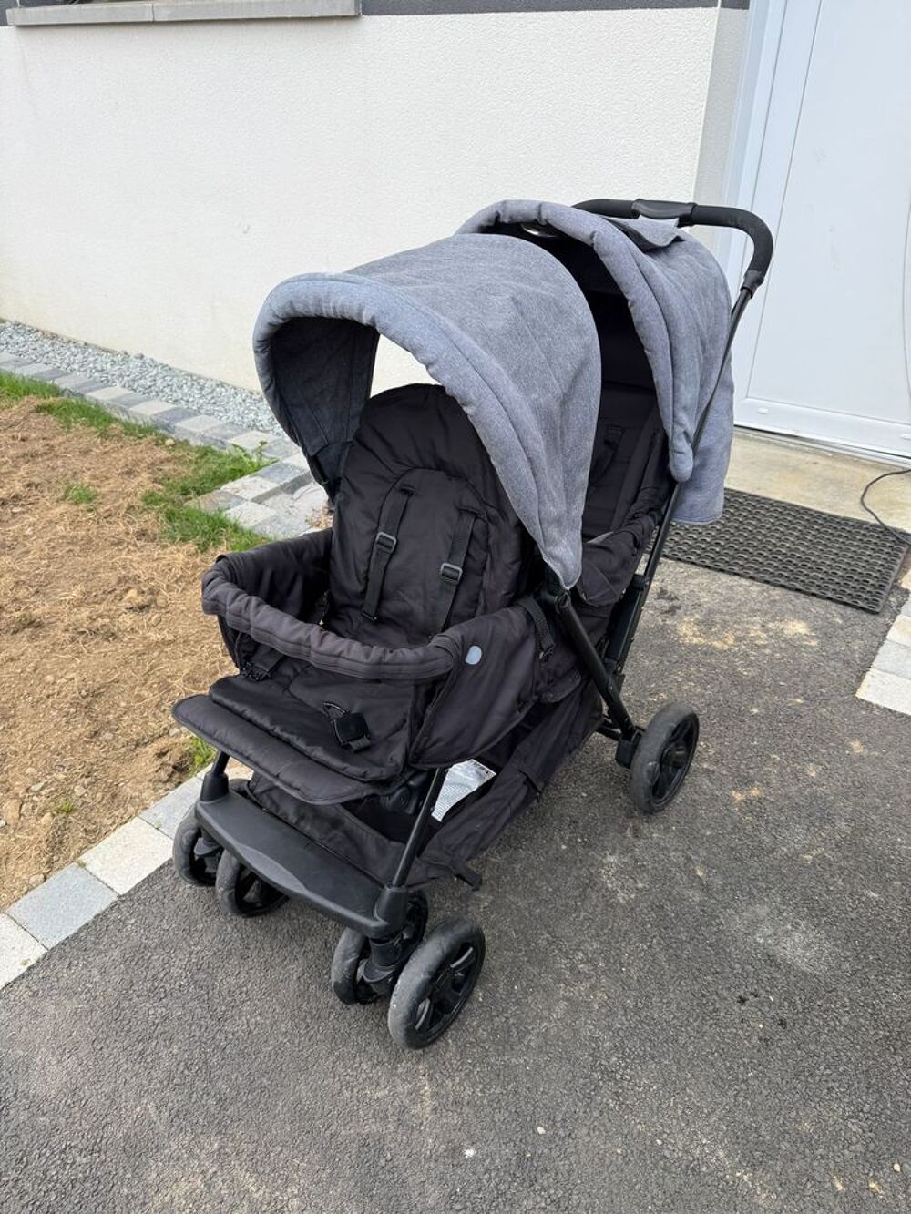 Poussette double Puériculture