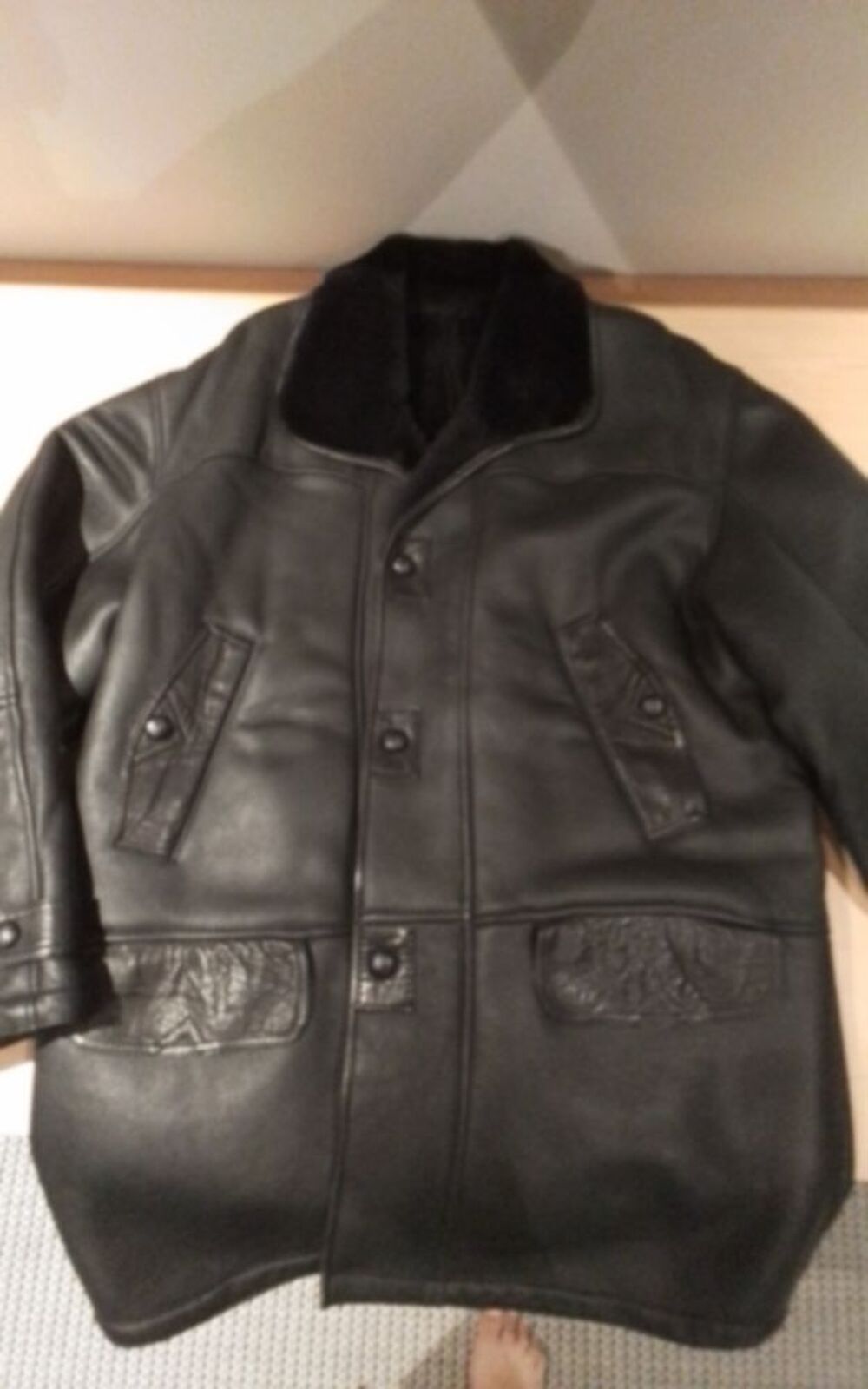 Veste agneau glac&eacute; retourn&eacute; Vêtements