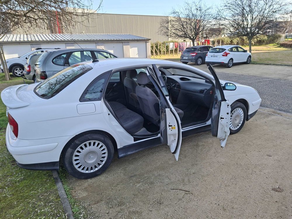 C5 BlueHDi 150 S&S Confort 2002 occasion 03600 Commentry