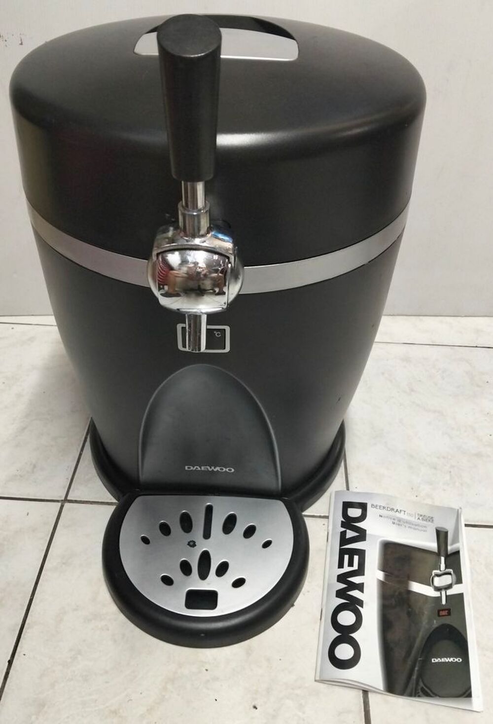 TIREUSE A BIERE DAEWOO 150 Electroménager