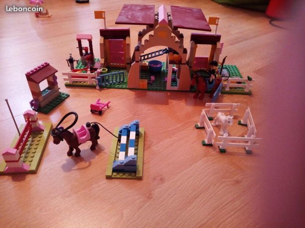 &eacute;curie en l&eacute;go friends Jeux / jouets