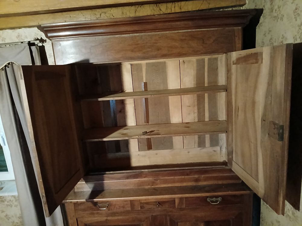 Meuble 2 corps noyer louis philippe Meubles