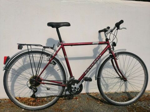 VTC 28 pouces Peugeot 69 Challans (85)