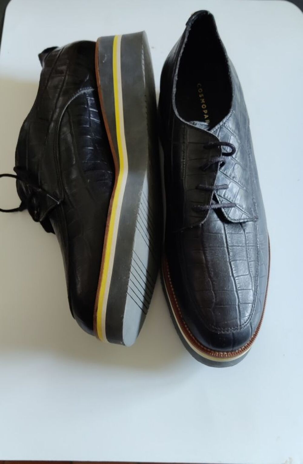 CHAUSSURES NEUVES Chaussures