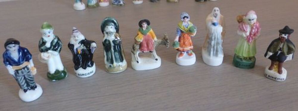 FEVES f&egrave;ves "PERSONNAGES" (4b) Décoration