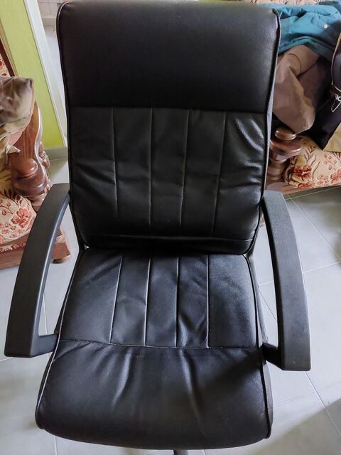 Fauteuil de bureau
60 Beauquesne (80)