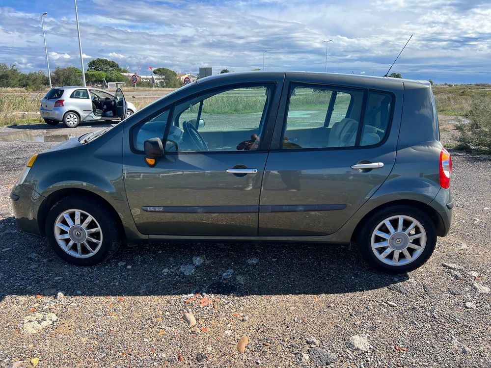 Modus 1.4 16V Luxe Privil&egrave;ge 2005 occasion 34000 Montpellier