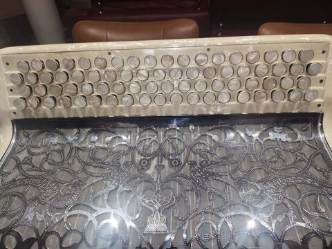 accordéon chromatique 2200 Montoison (26)