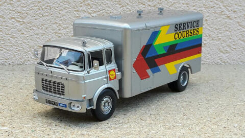 Berliet GBK 6 fourgon atelier ?Services Courses' 28 Limay (78)