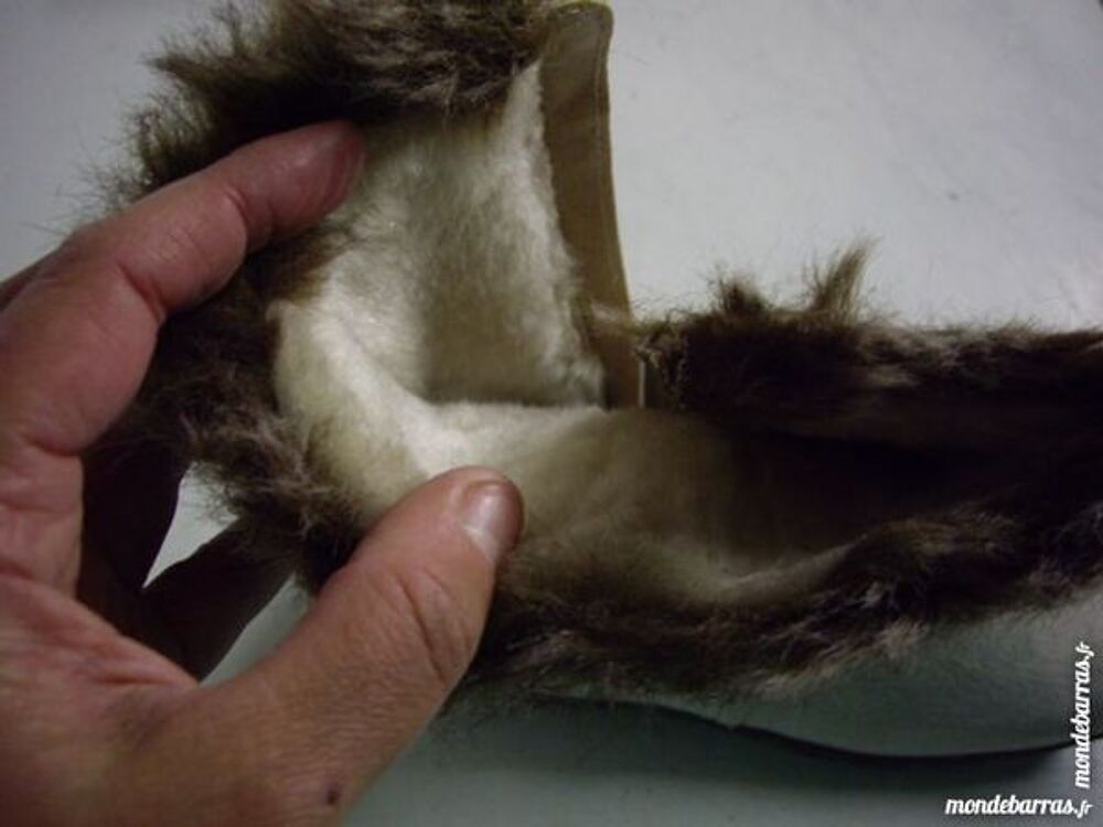 Bottes fourr&eacute;es Beige pt 38 neuves Chaussures