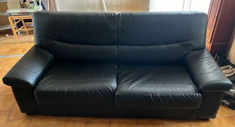 canap cuir convertible avec table basse 130 Les Pennes-Mirabeau (13)