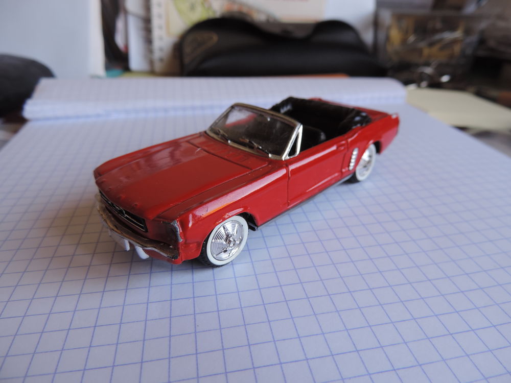SOLIDO - FORD MUSTANG - 1964 - 1/43 &egrave;me 