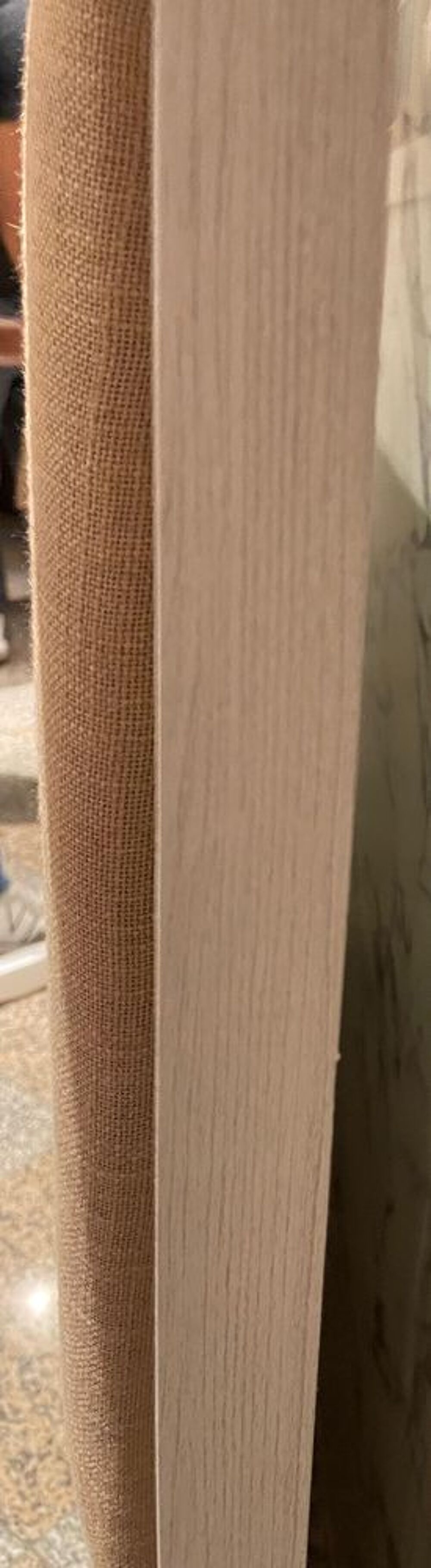 T&ecirc;te de lit neuve, style moderne, beige dor&eacute; Meubles