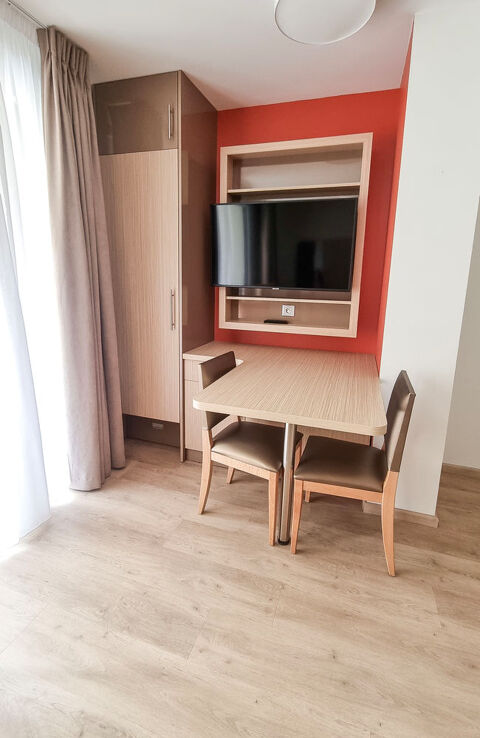  Appartement  louer 1 pice 30 m Chambry