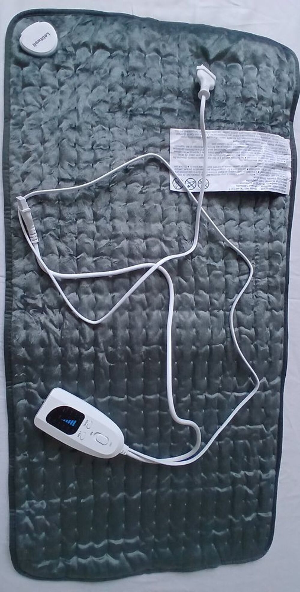 Tr&egrave;s beau coussin chauffant &eacute;lectrique XXL 
Vêtements