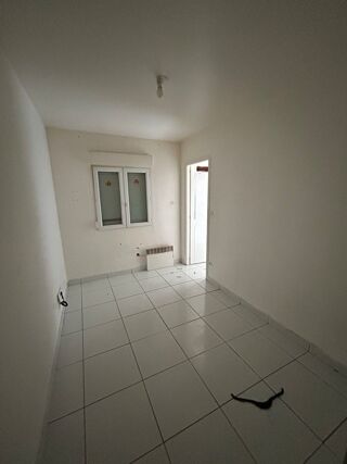  Immeuble  vendre 330 m