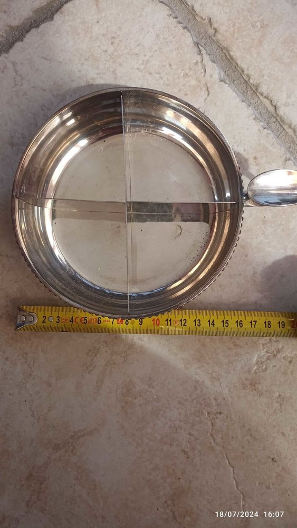 plat ap&eacute;ro en argent 