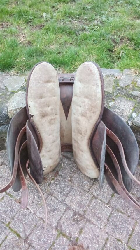 Selle d'quitation 85 Pressigny (79)