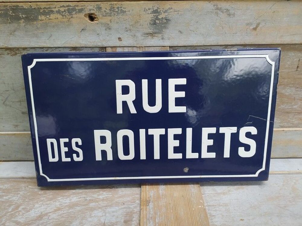 Ancienne Plaque &Eacute;maill&eacute;e Rue Des Roitelets 
