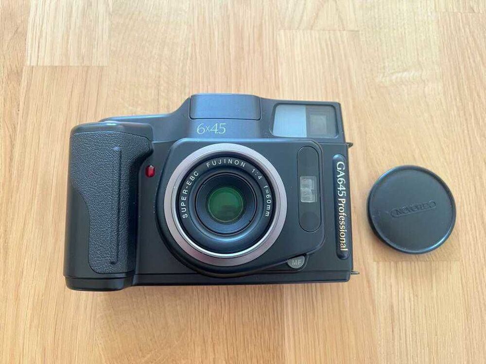 Fujifilm GA645 Photos/Video/TV