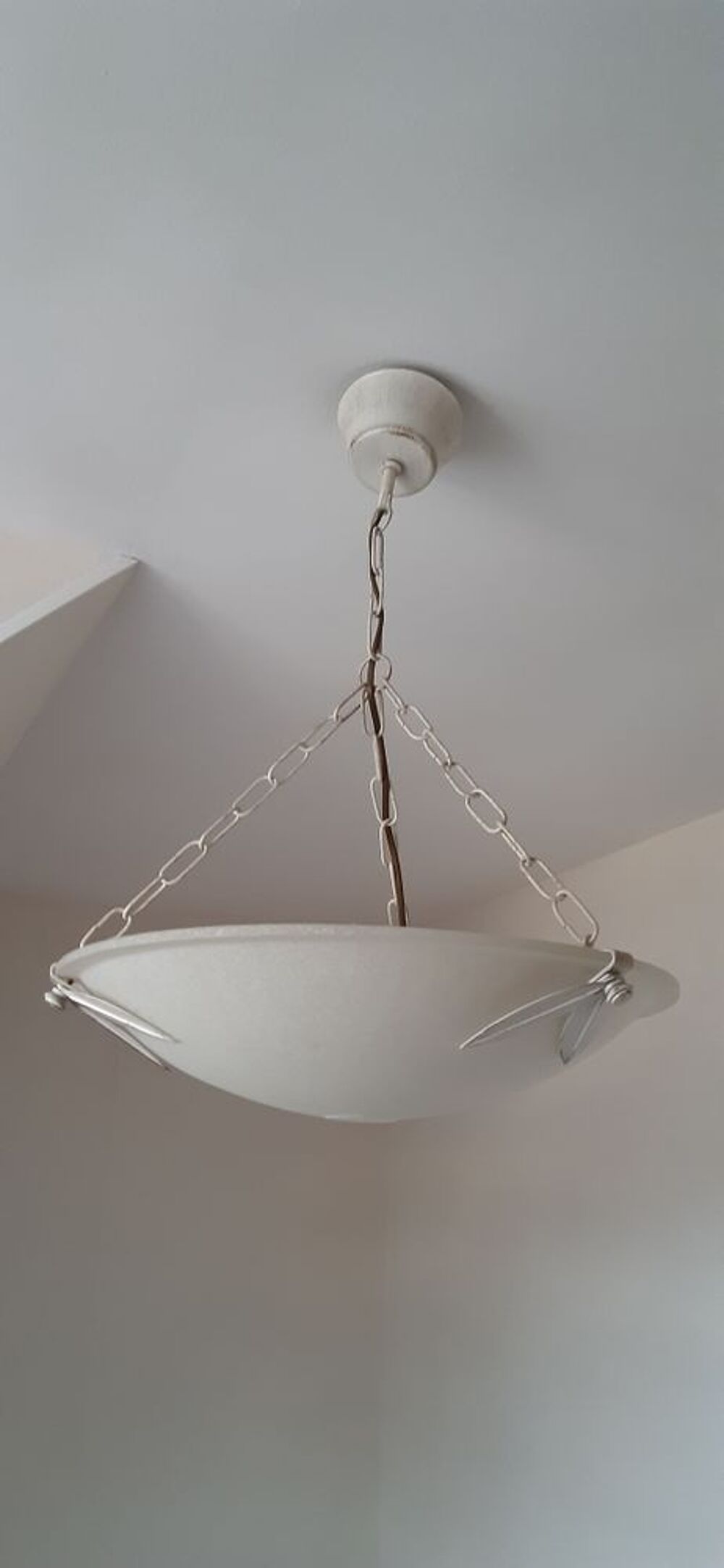 LUMINAIRE SUSPENSDU BLANC Décoration