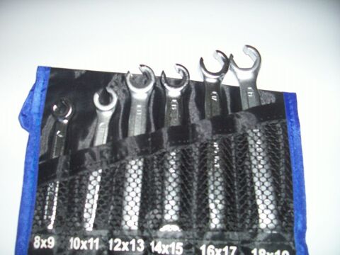 JEU de cl�s � tuyauter 52 Fontaine-l�s-Luxeuil (70)