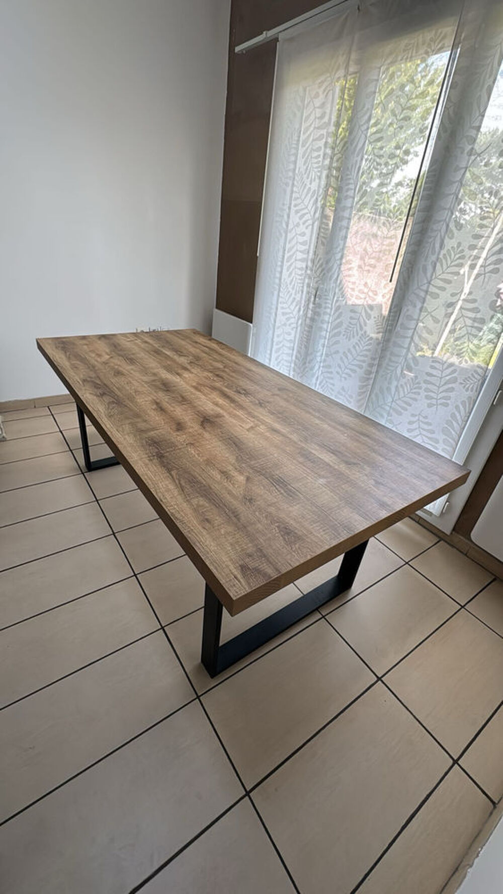 Ensemble table &agrave; manger, buffet et table basse gigogne Meubles