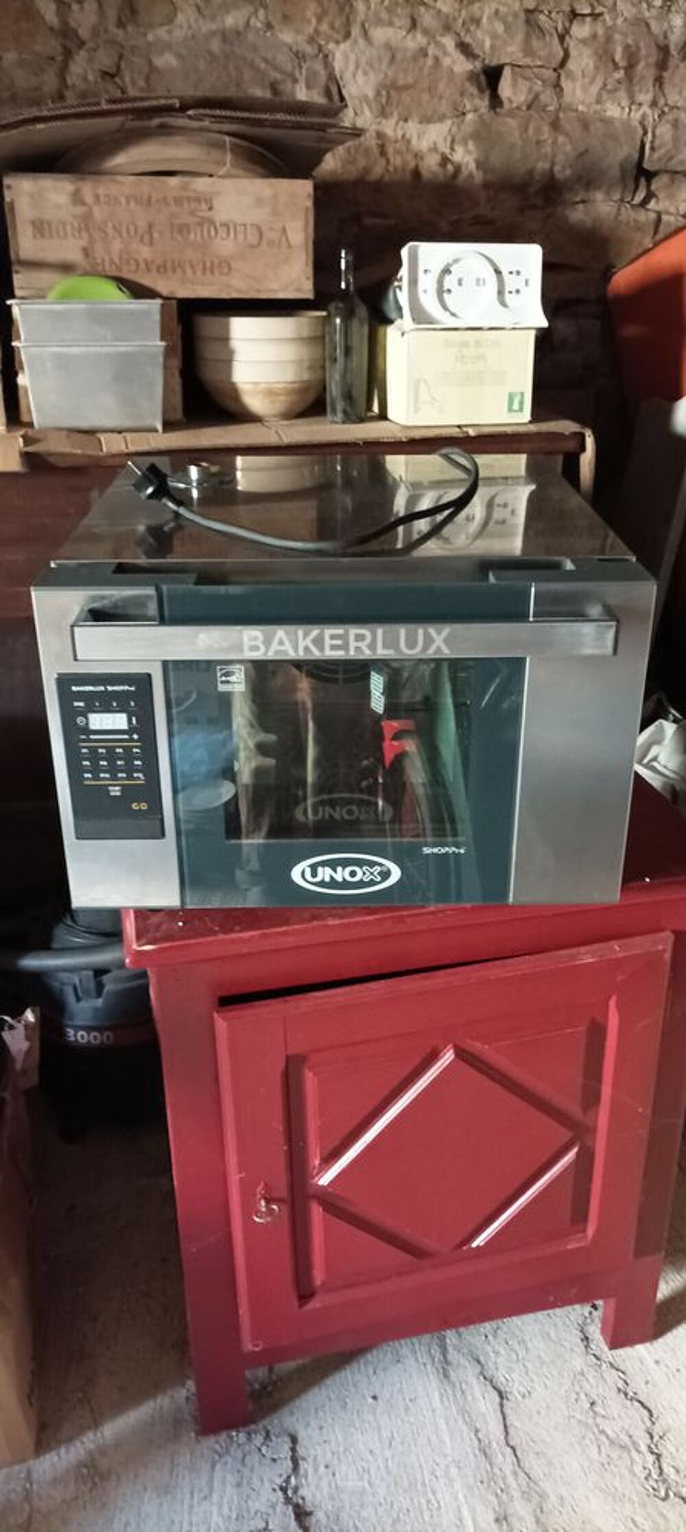 Four professionnel &agrave; convection 1500W Electroménager