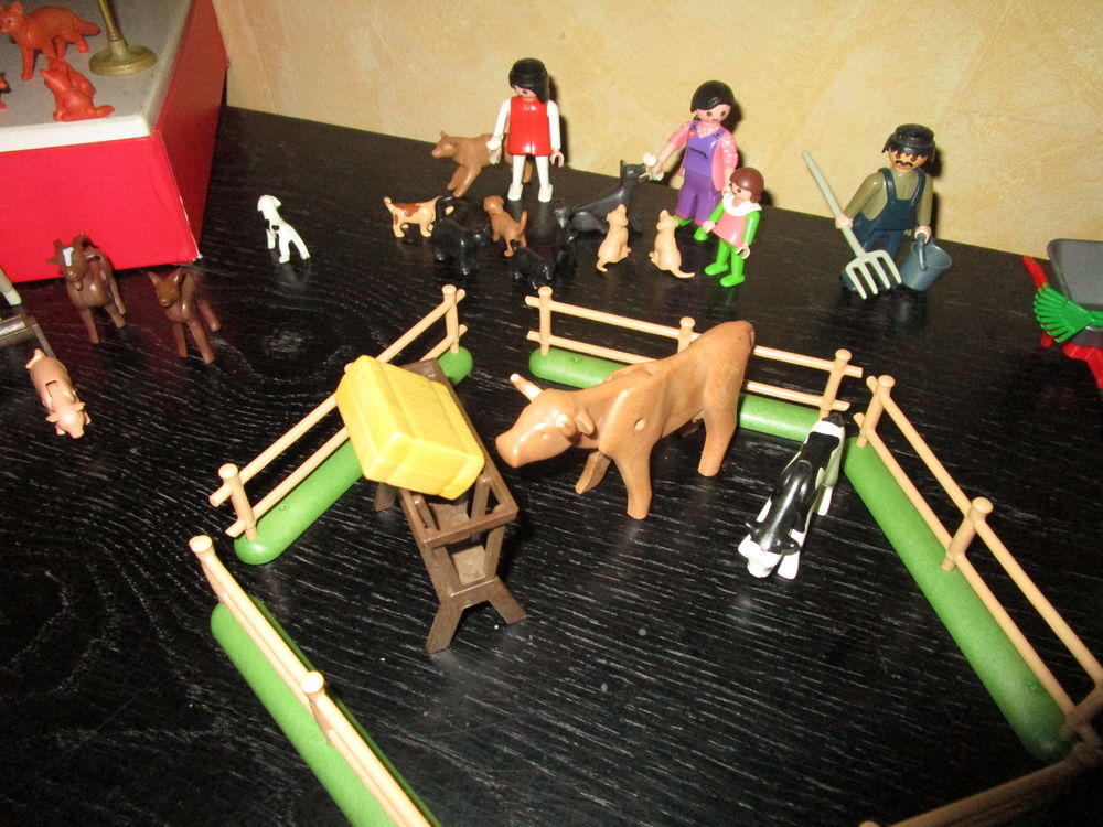 PLAYMOBIL FERME ANIMAUX+BATIMENTS Jeux / jouets
