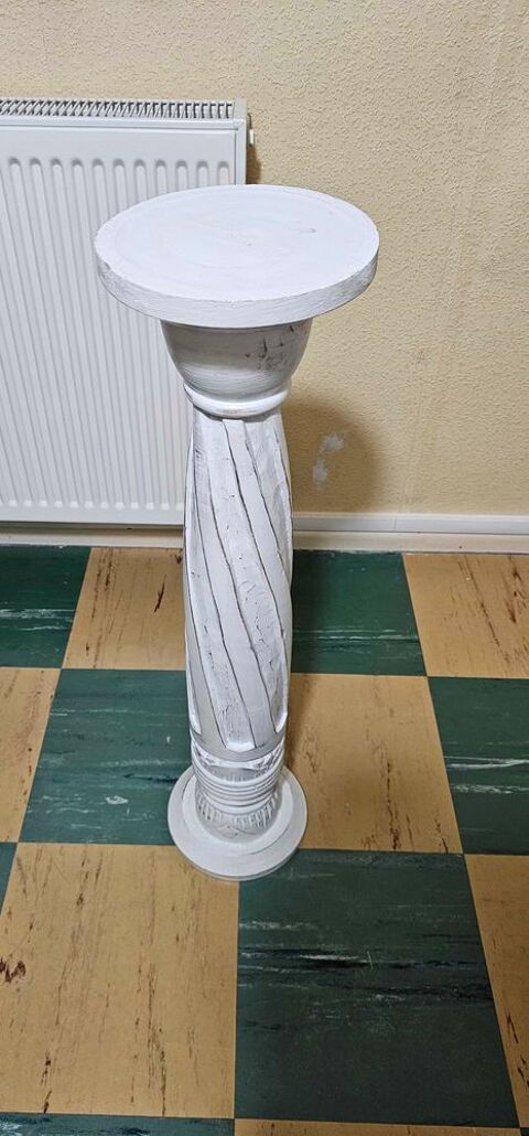 Colonne blanche. 15 Morhange (57)