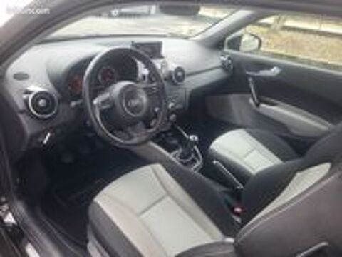 A1 Sportback 1.2 TFSI 86 Ambiente 2013 occasion 73330 Domessin